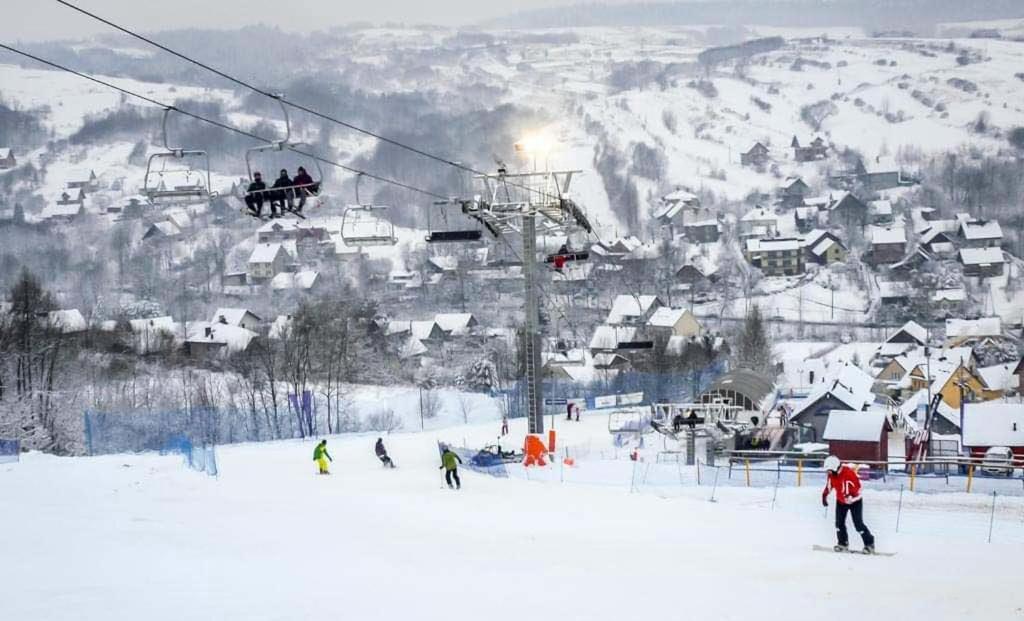 Domek Caloroczny Zagroda Mlynski Sulkowice  ภายนอก รูปภาพ